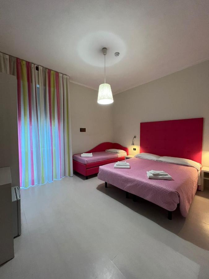 Hotel Leonardo Cesenatico Εξωτερικό φωτογραφία
