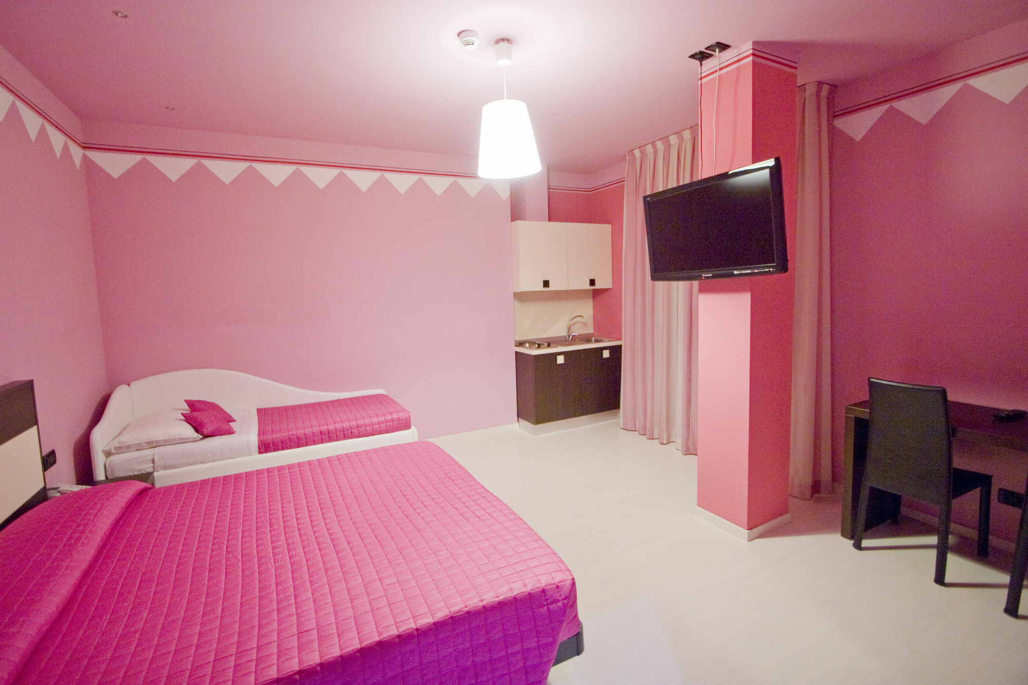 Hotel Leonardo Cesenatico Εξωτερικό φωτογραφία